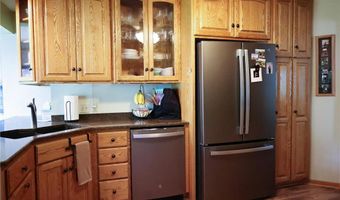 11621 Maple Springs Dr SE, Alexandria, MN 56308