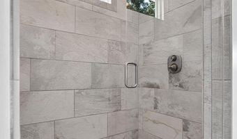 208 Berg Crossing Dr, Augusta, MO 63332