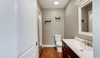 880 Thomas Ave, Columbus, OH 43223