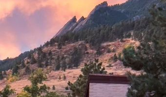 299 Spruce Ct, Boulder, CO 80302