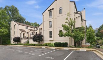 8901 BATTERY Pl 34, Bethesda, MD 20814