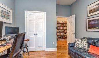 1221 Kennon St, Charlotte, NC 28205