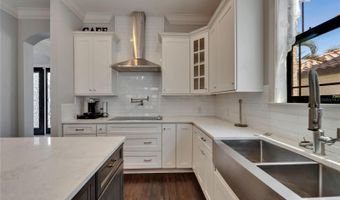 6116 LAGOMAR Ln, Apollo Beach, FL 33572