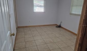 5 W NIGHTINGALE St, Apopka, FL 32712