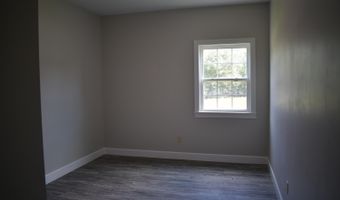 1002 Robins Ln, Blue Springs, MS 38826