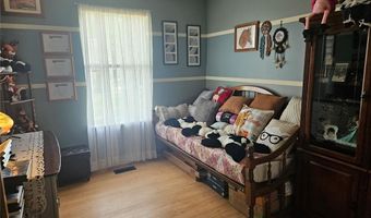 1322 Rockwood Forest Dr, Arnold, MO 63010