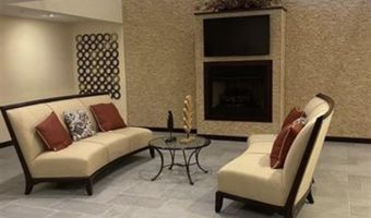 1 MECHANIC St 108, Absecon, NJ 08201