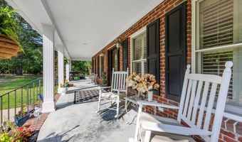 1368 Sunnyhill Dr, Camden, SC 29020
