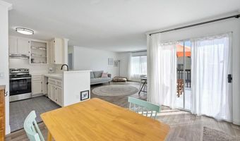 7701 Caminito Leon 201, Carlsbad, CA 92009