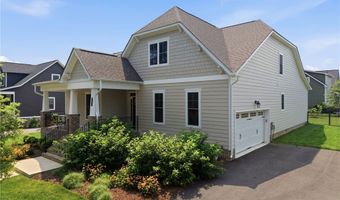 816 Chapman St, Ashland, VA 23005