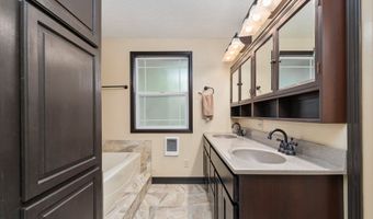 87313 CHINQUAPIN Loop, Veneta, OR 97487