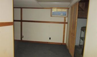 520 Circle Dr E, Cody, WY 82414