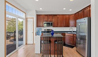 15871 Freedom Ln, Apple Valley, MN 55124