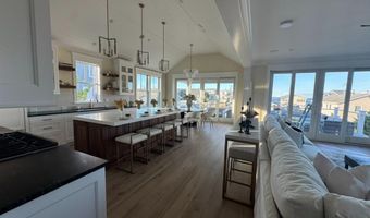 281 7TH St, Avalon, NJ 08202