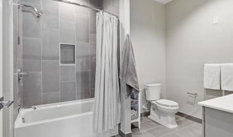 925 FAIRFAX St N 102, Alexandria, VA 22314