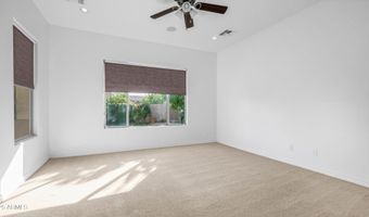 561 W YELLOWSTONE Way, Chandler, AZ 85248