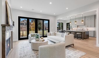 809 N KENMORE St, Arlington, VA 22201