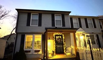 2120 S LOWELL St, Arlington, VA 22204
