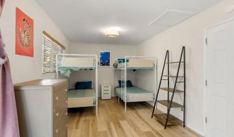 1800 Medina Dr, Arnold, CA 95223