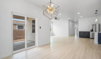 236 Sunrise Bluffs Dr, Belen, NM 87002
