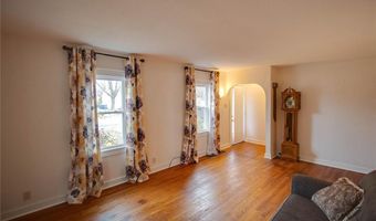 3505 Coronado Dr, Alton, IL 62002