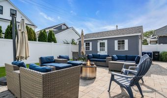 213 12th Ave, Belmar, NJ 07719