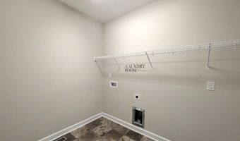 290 Wynnridge Dr, Angier, NC 27501