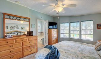 1019 Royal Palm Dr, Barefoot Bay, FL 32976