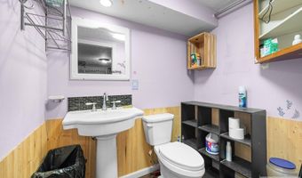 3885 Ross Ave, Ammon, ID 83406