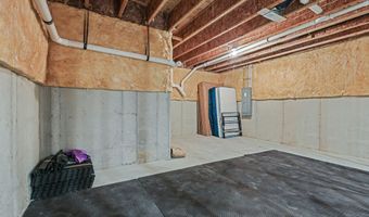 1812 Water Oak Way, Avon, IN 46123