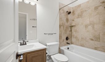 515 Lakeview Dr, Alvarado, TX 76009