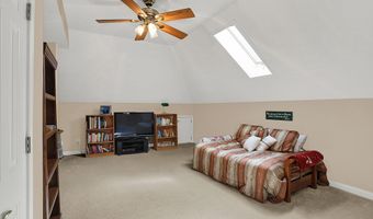 1611 Connemara Rd, Indianapolis, IN 46217