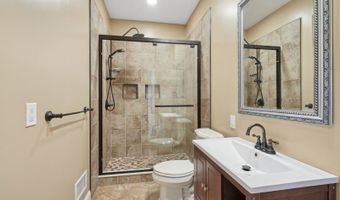 47 Balmoral Dr, Alexandria Twp., NJ 08867