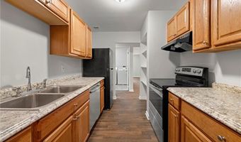 3575 Oakvale Rd 105, Decatur, GA 30034