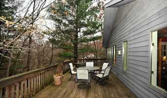 105 S Merrivale Ave, Beverly Shores, IN 46301