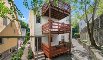 9 Parkwood Ter, Boston, MA 02130