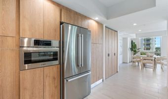 10281 W Bay Harbor Dr 201, Bay Harbor Islands, FL 33154