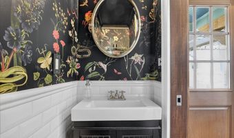 1732 Jackson Ave, Ann Arbor, MI 48103