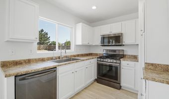 130 Deschutes Dr, Dayton, NV 89403