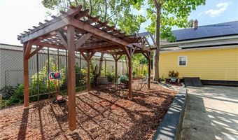 138 Foundry St, Central Falls, RI 02863