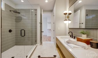 290 Hodgson Dr, Athens, GA 30606