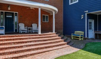 23 MALLARD Dr E, Ocean Pines, MD 21811