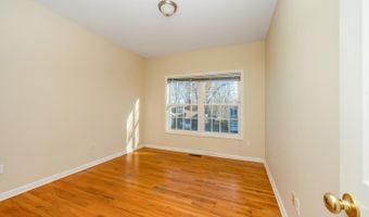 173 Anton Dr, Bridgeport, CT 06606