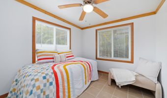 2048 KALANIANAOLE St, Hilo, HI 96720