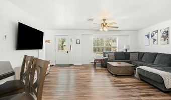 81 Driftwood Dr, Blakeslee, PA 18610