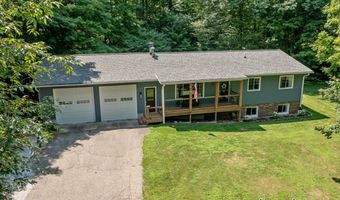6501 Thornapple River Dr SE, Alto, MI 49302