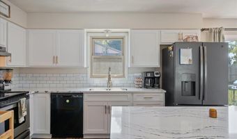 1205 E CARLSON St, Cheyenne, WY 82009