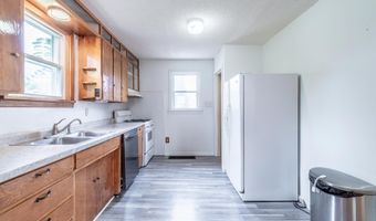 208 Chestnut St, Avilla, IN 46710