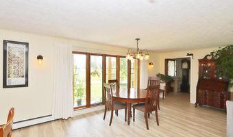 1647 Broadway, Bangor, ME 04401