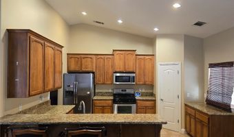 9696 Milpas Dr, Apple Valley, CA 92308